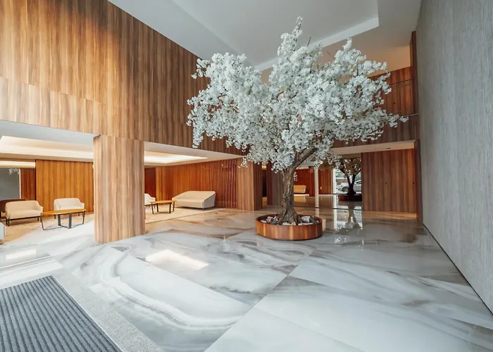 Guest Renovato Luxus Flat W/ Parking * 波尔图