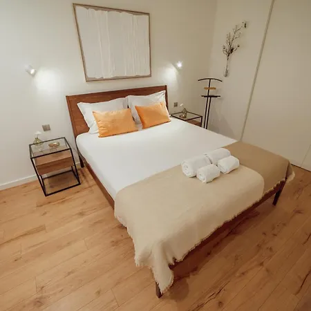 Guest Renovato Luxus Flat W/ Parking *