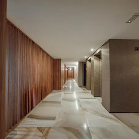 Apartment Guest Renovato Luxus Flat W/ Parking