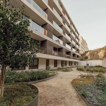 Apartamento Guest Renovato Luxus Flat W/ Parking *