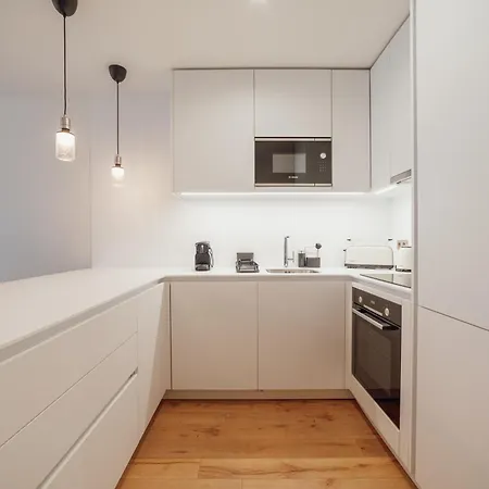 Guest Renovato Luxus Flat W/ Parking * Oporto